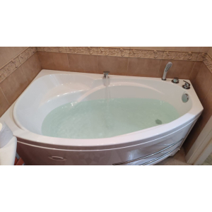 Асимметричная угловая ванна "София" 